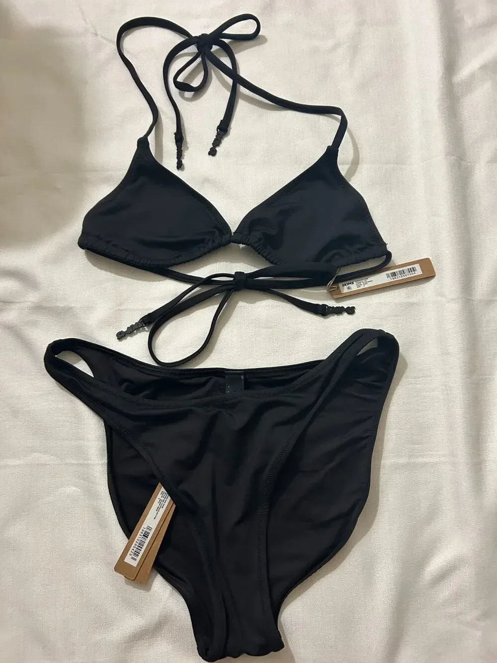 Skims NWT Triangle Bikini Top & Dipped Mid Coverage Swim Bottom Black Size Small